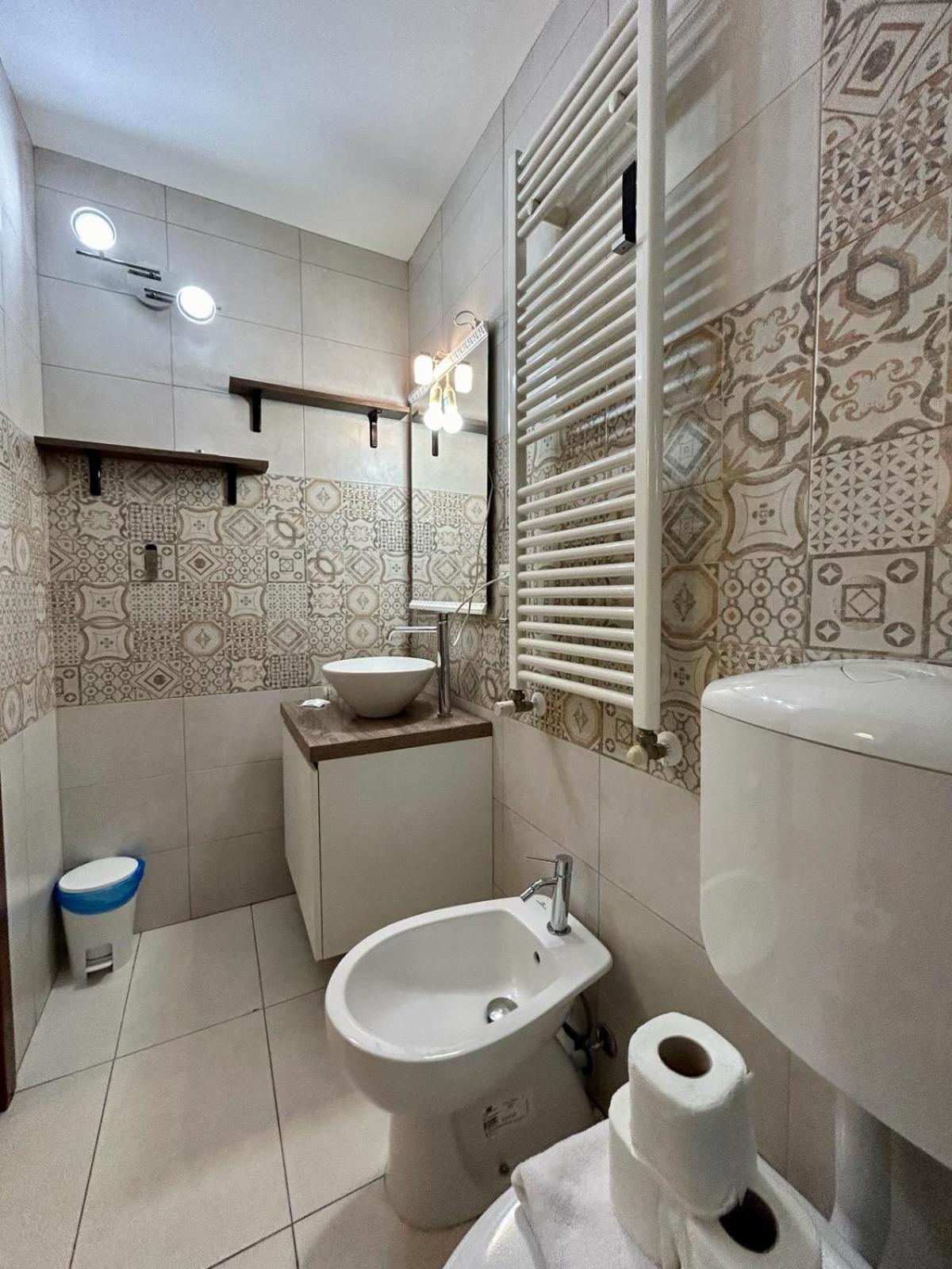 דירות מילאנו Kibilu - Via Tolmezzo - Ospedale San Raffaele - Stazione Di Lambrate מראה חיצוני תמונה